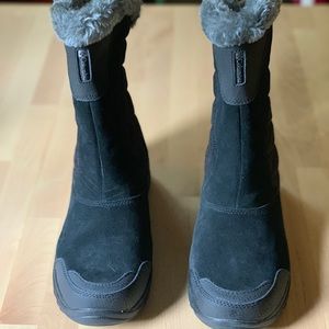 NWOT Ice Maiden Slip II Columbia Snow Boots